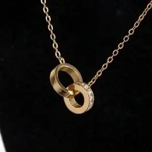 گردنبند و آویز زنانه و دخترانه طرح جفت حلقه ای کارتیه ضد حساسیت رنگ کاملا ثابت کد amp