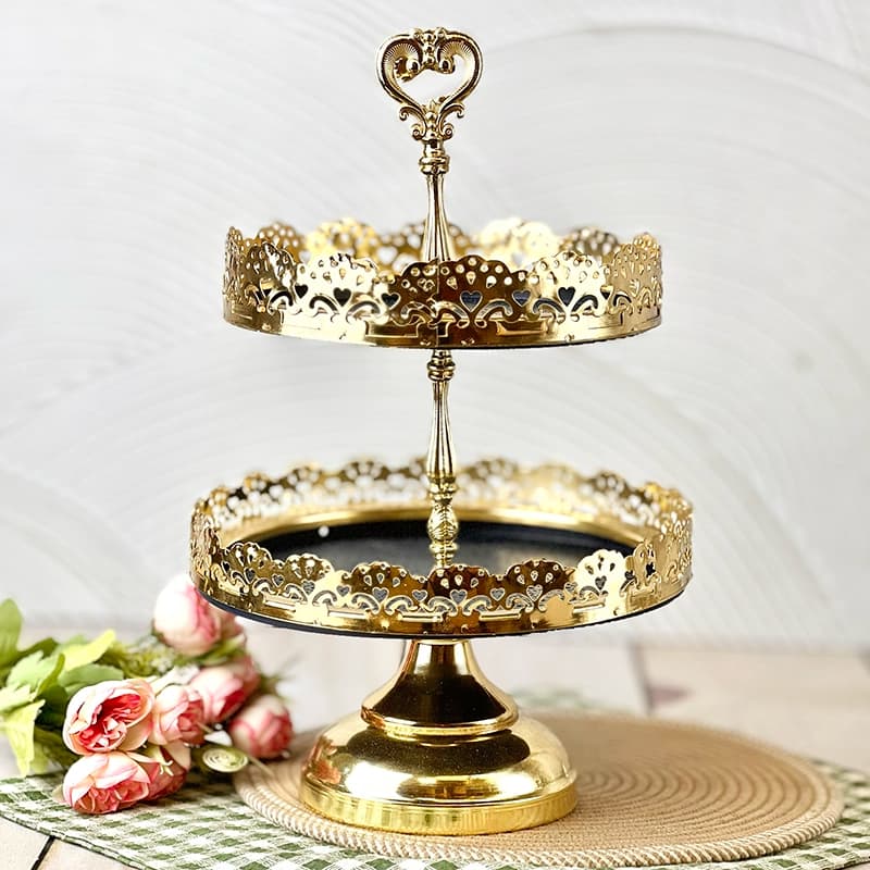 شیرینی خوری سرمه