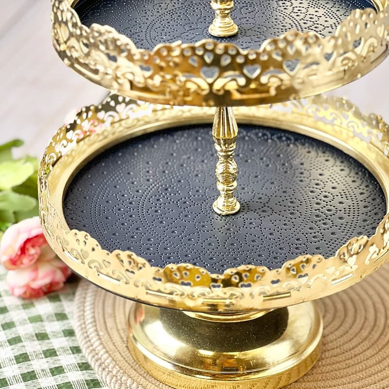 شیرینی خوری سرمه — تصویر ۲