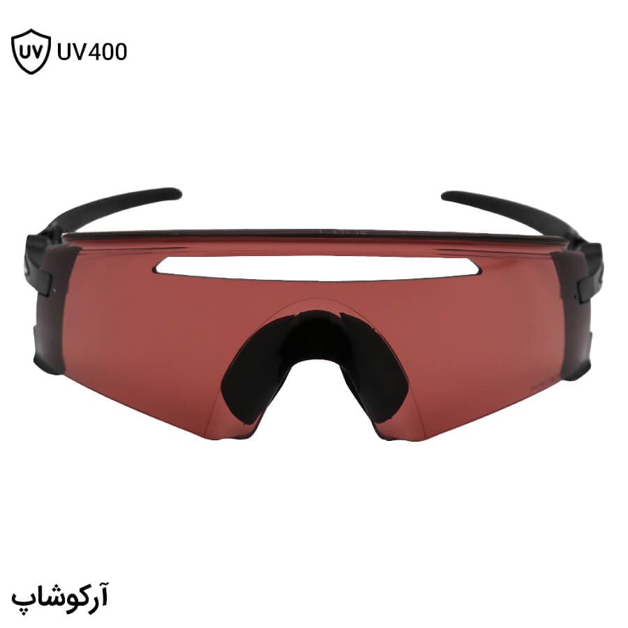 عینک ورزشی اوکلی با فریم و دسته مشکی رنگ و لنز قهوهای تیره و Prizm مدل OA9920 — تصویر ۳