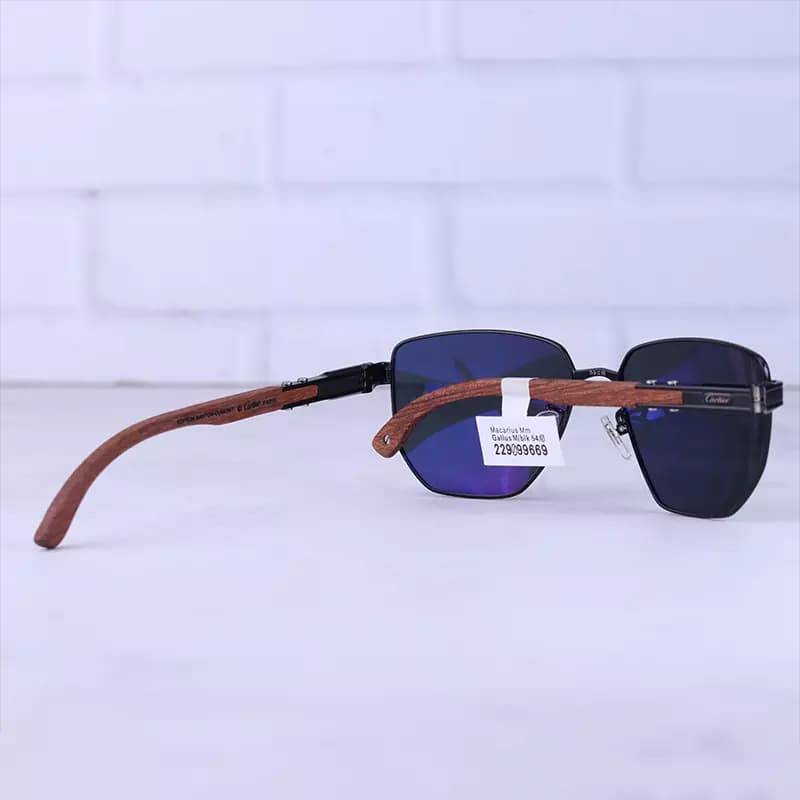 عینک آفتابی مردانه کارتیر مشکی دسته چوبی CT 0460S/1 — تصویر ۳
