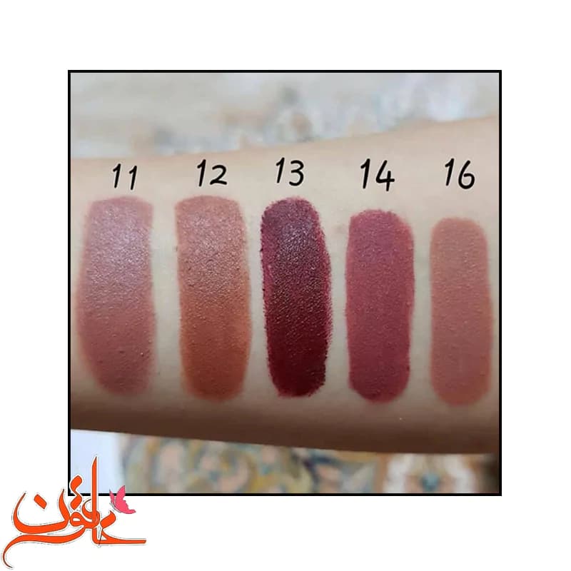 رژلب مدادی لچیک lechic شماره 13 — تصویر ۲