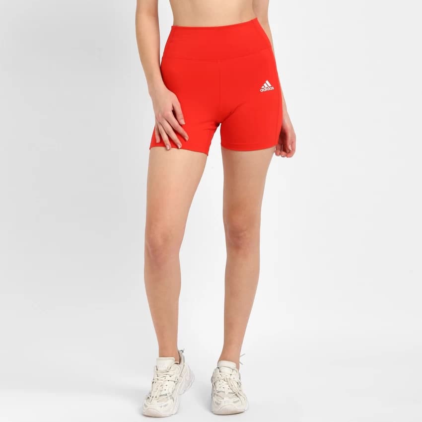 شلوارک زنانه آدیداس مدل FEELBRILLIANT DESIGNED TO MOVE SHORT TIGHTS