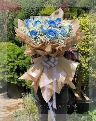 گلفروشی نزدیک خیابان شرق