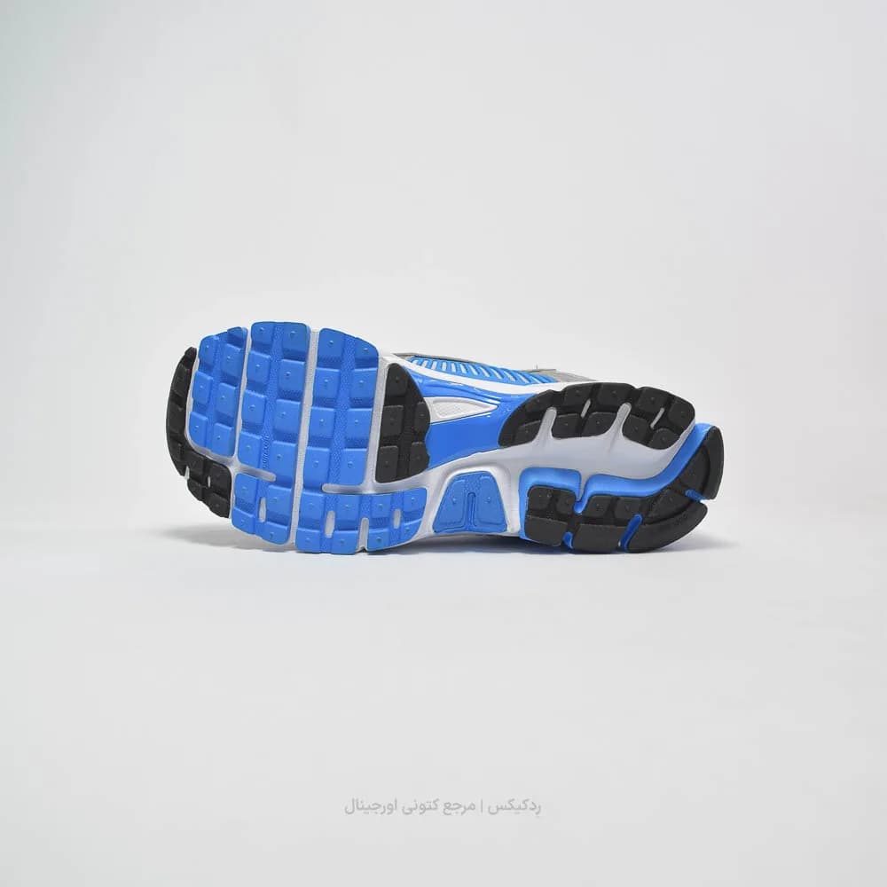 کتونی Nike مدل Zoom Vomero 5 – FJ4151-100 — تصویر ۸