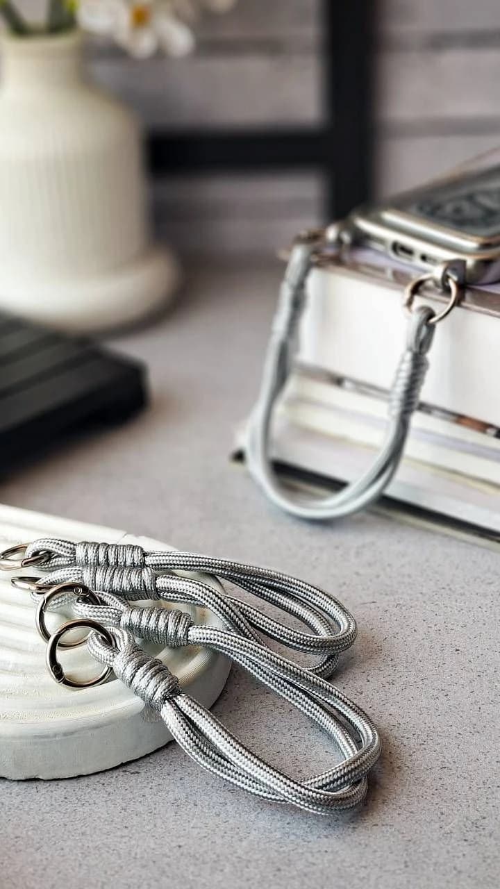 قاب گربه ملوس جاکارتی دار (آیفون سامسونگ) — تصویر ۳