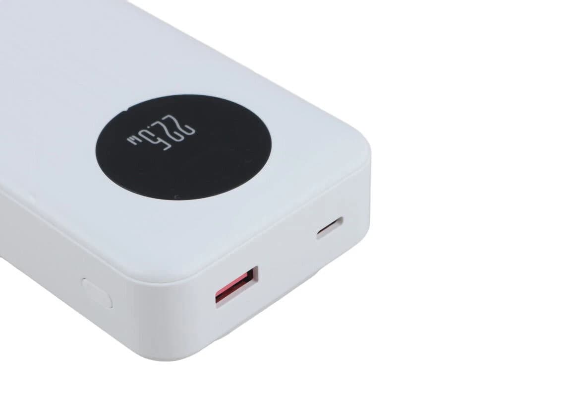 پاور بانک فست شارژ یوشیتا YP-022 PD 22.5W ظرفیت 20000 میلی آمپر ساعت — تصویر ۹