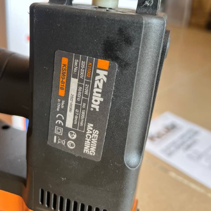 دستگاه دوخت گونی زوبر 210 وات kzubr KSM9-818 K11002 — تصویر ۳