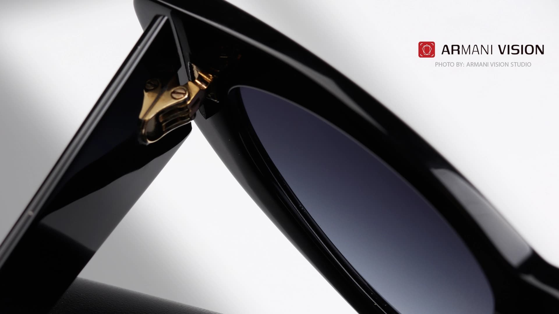 عینک دیسکوارد DSQUARED2 – D20092/S – 8079O — تصویر ۸