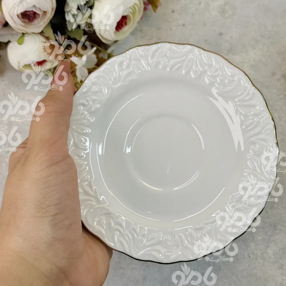 قهوه خوری جعبه دار لب طلا برجسته 106 — تصویر ۳