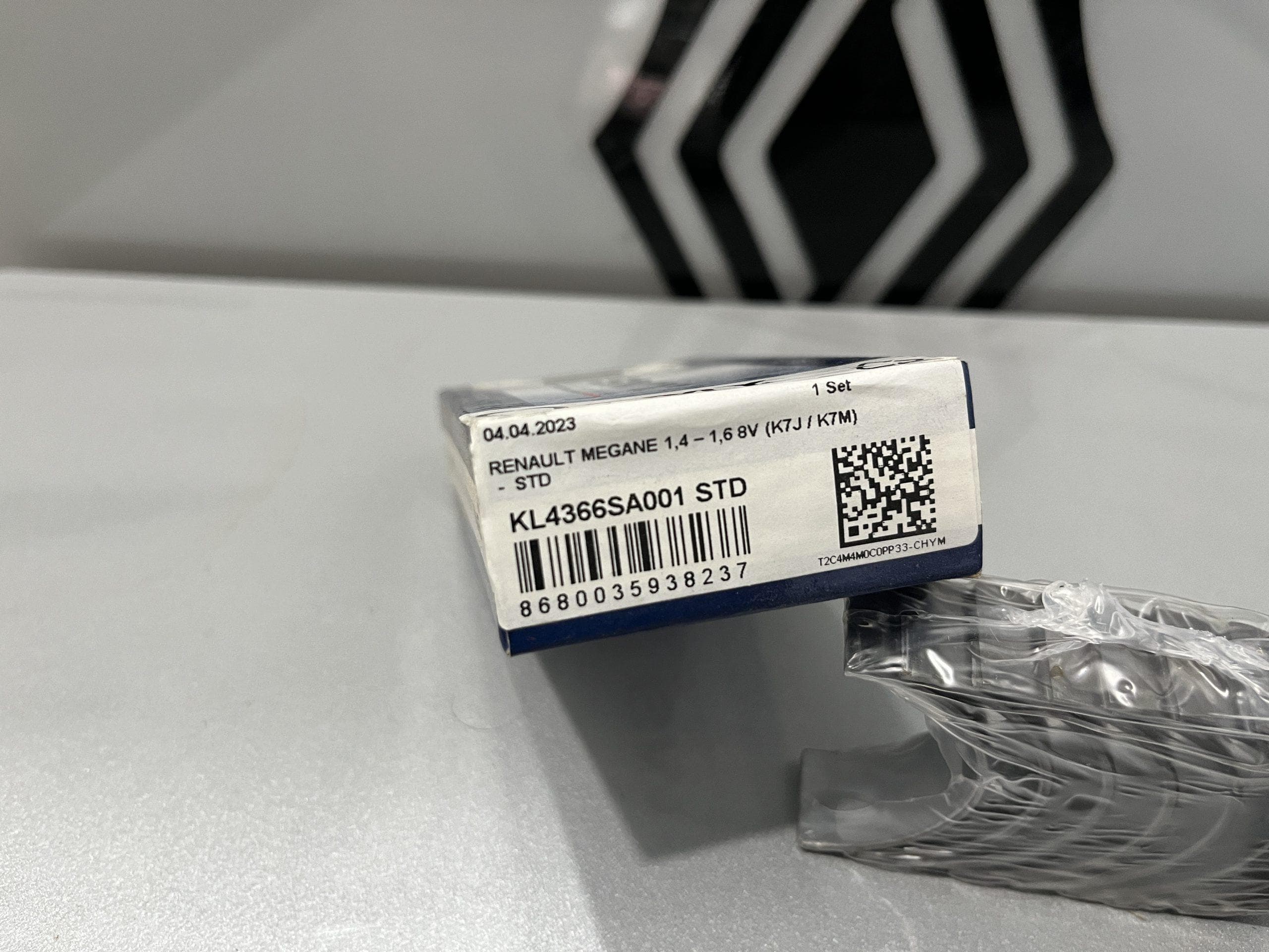 یاتاقان متحرک استاندارد ال 90 مگان 1600 شماره فنی KL4366SA001 — تصویر ۳