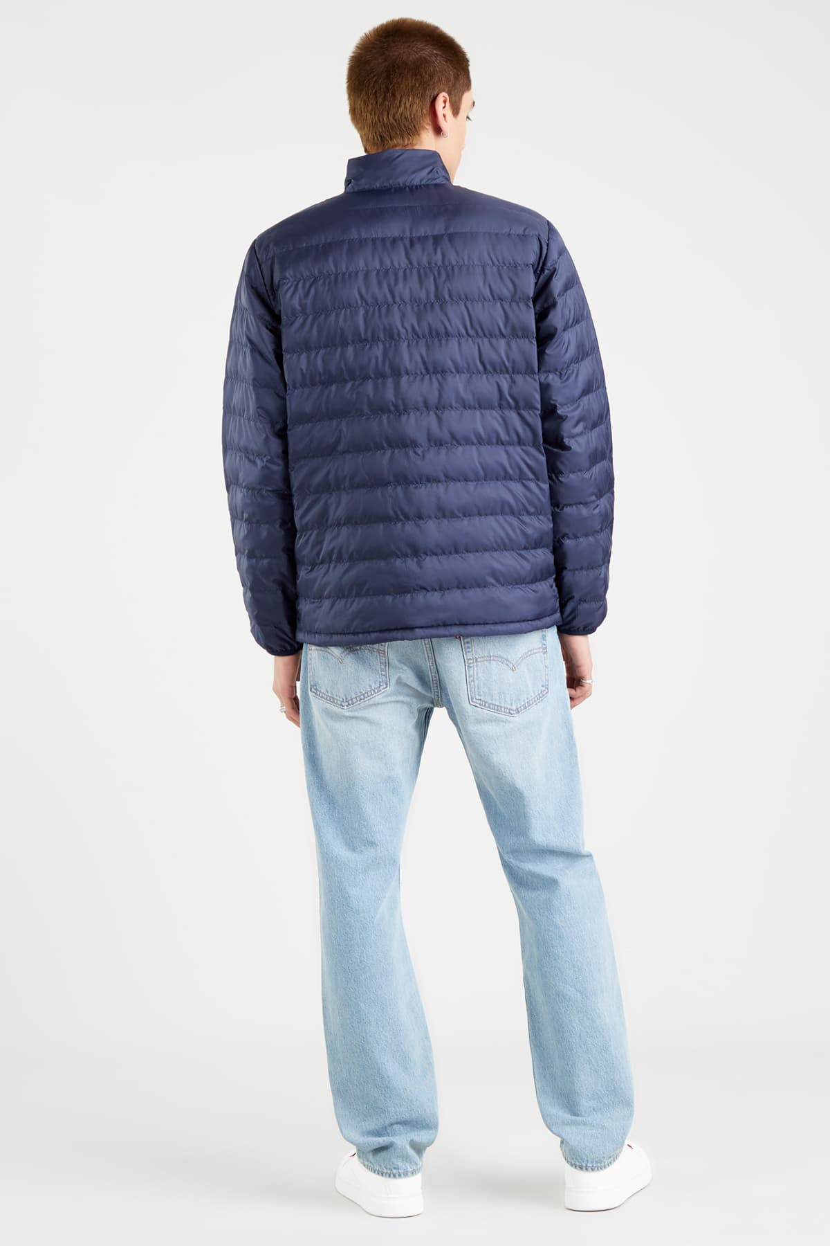 کاپشن لیوایز مردانه دوختنی آبی سرمه ای راسته Regular/رگولار پف دار Daily/روزانه | Levi’s 2752300080 — تصویر ۳