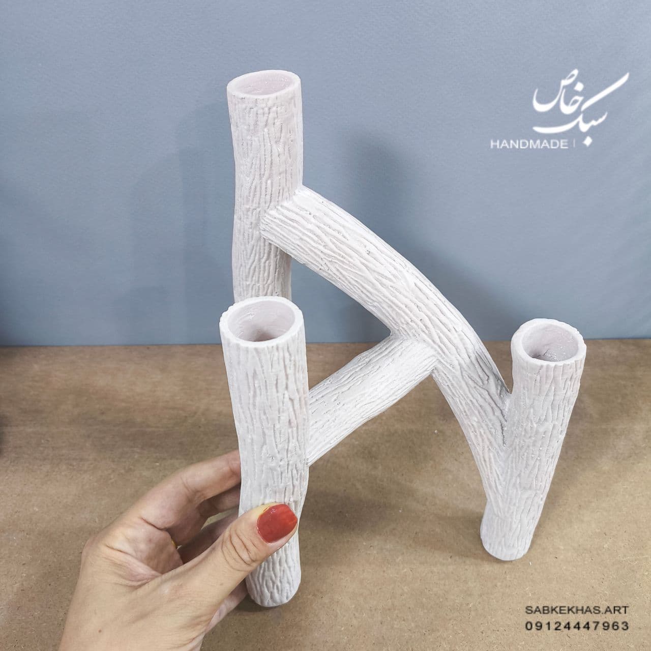 شمعدان تنه درخت — تصویر ۳