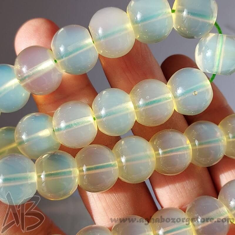تسبیح سندلوس اصل معطر 33 دانه اپالین گرد شمش کمیاب تراش کردستان کد 784 — تصویر ۵