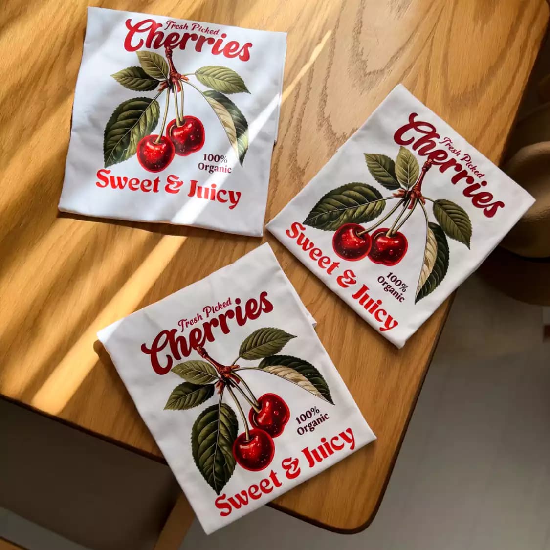 تیشرت آلبالو Fresh Picked Cherries — تصویر ۴