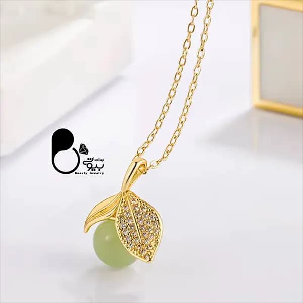 گردنبند سایه