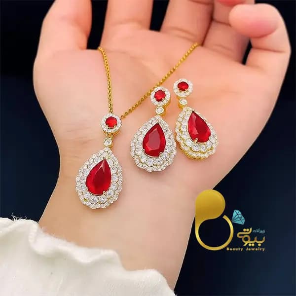 نیمست سوفیا یاقوتی — تصویر ۶