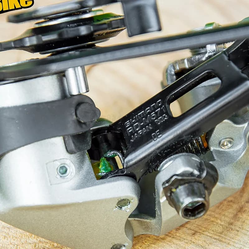 شانژمان Deore LX RD-M571 دوچرخه کوهستان شیمانو مدل دیور ال ایکس-ام 571 Shimano Deore LX RD-M571 Bicycle Rear Derailleur — تصویر ۳