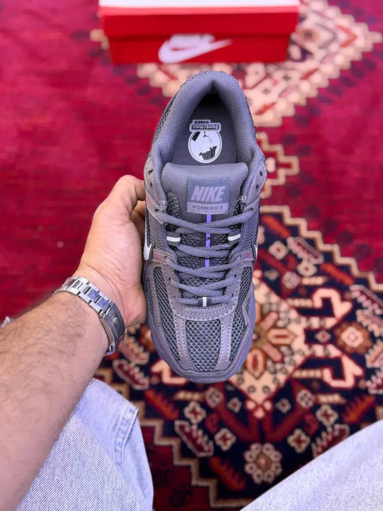 کتونی دخترانه نایکی وومرو 5 nike vomero 5 — تصویر ۲