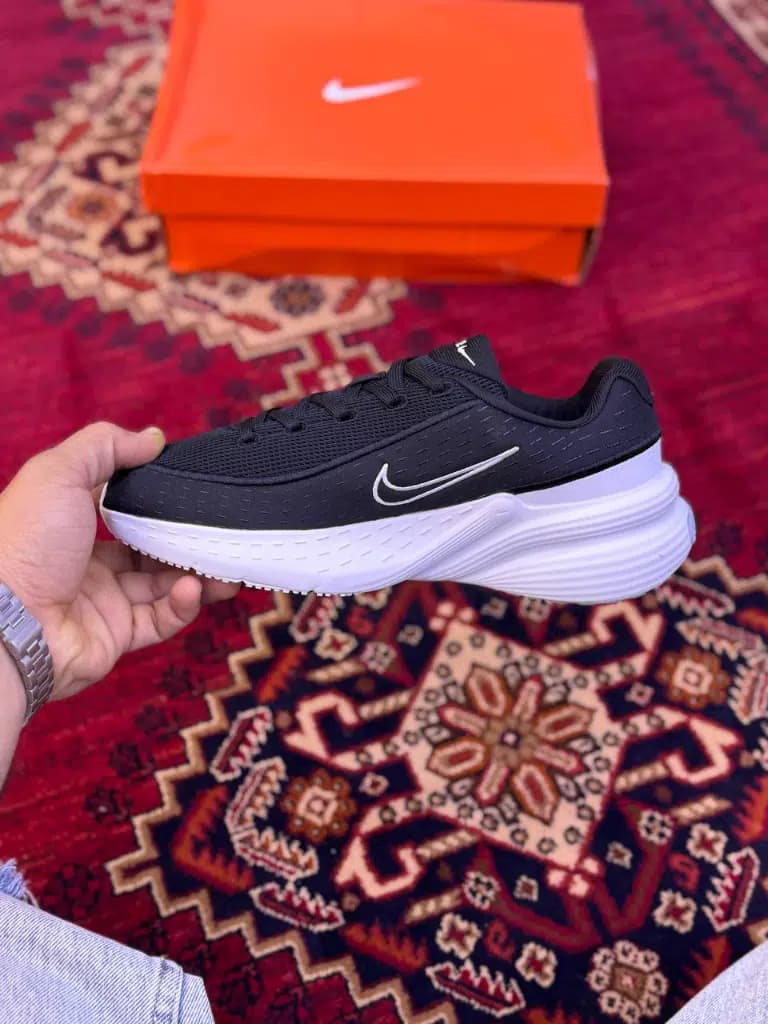 کتونی دخترانه نایکی زومیکس nike zoom x — تصویر ۳