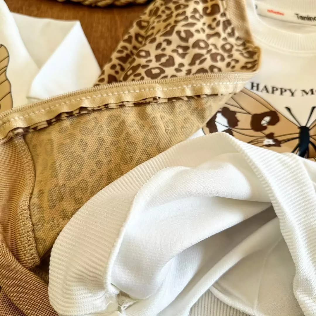 سویشرت شلوار سه تکه پلنگی طرح پروانه سایز ۳۵ تا ۵۰ کد ۵۳۶۸ — تصویر ۳