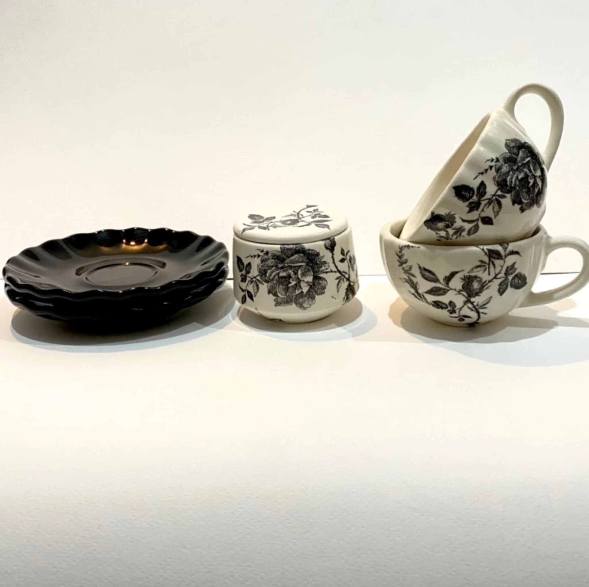 سرویس چای خوری 5 پارچه 2نفره مدل گل رز M03U01 — تصویر ۲