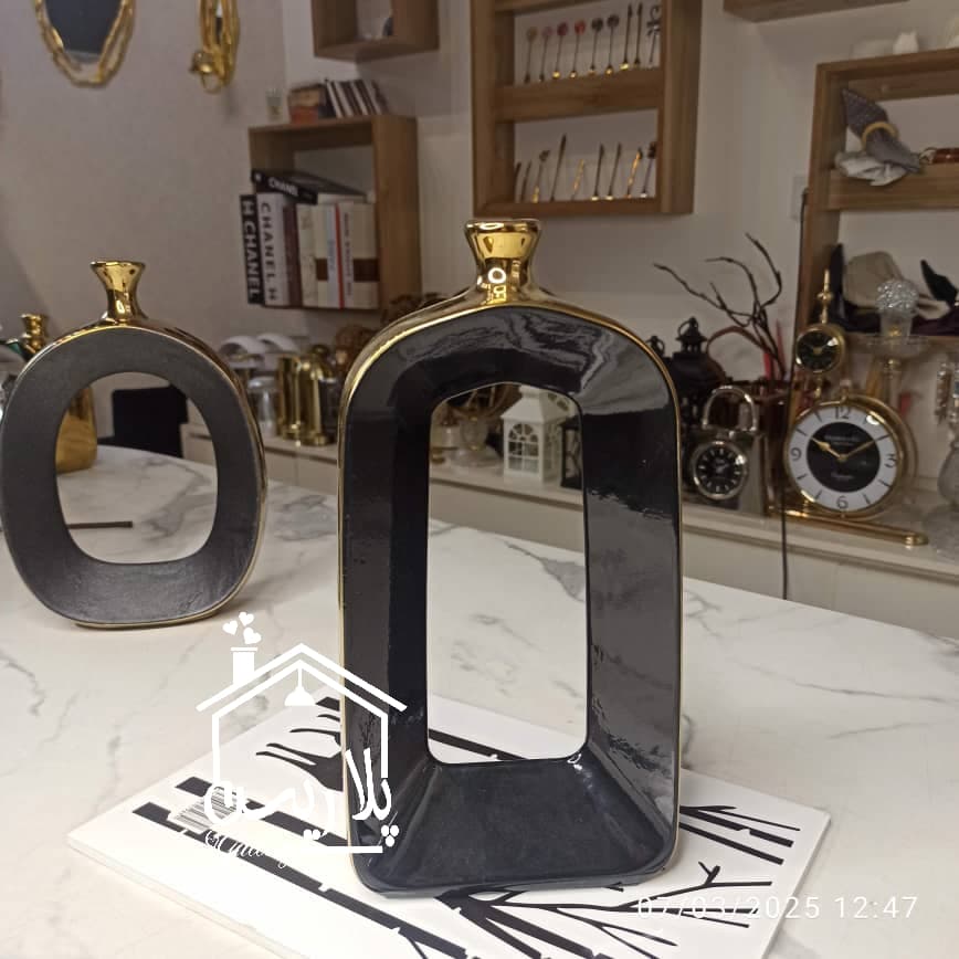 گلدان دنیز مشکی طلایی ۱۷۱۹۱ — تصویر ۶