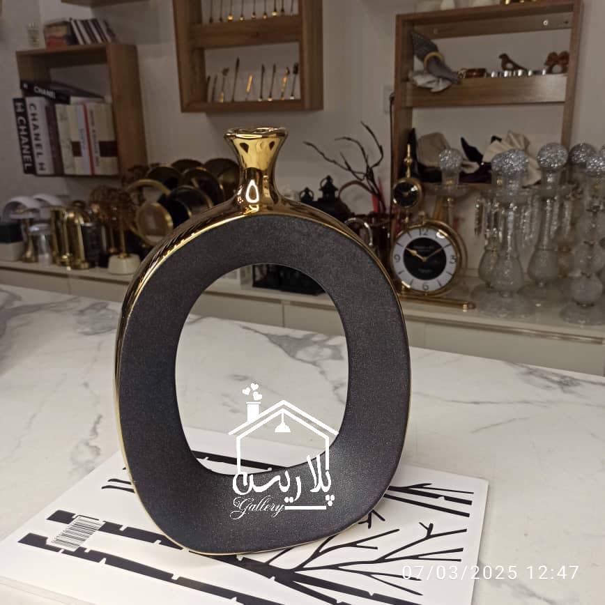 گلدان دنیز مشکی طلایی ۱۷۱۹۱ — تصویر ۵