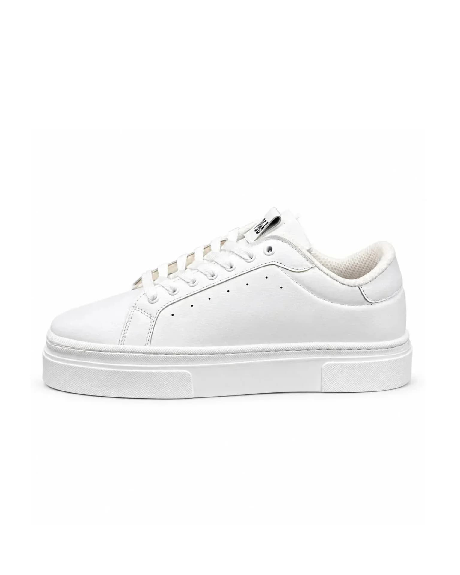 کفش کتانی مردانه مدل ونس پل اندبیر سفید Vans Pull Bear — تصویر ۶