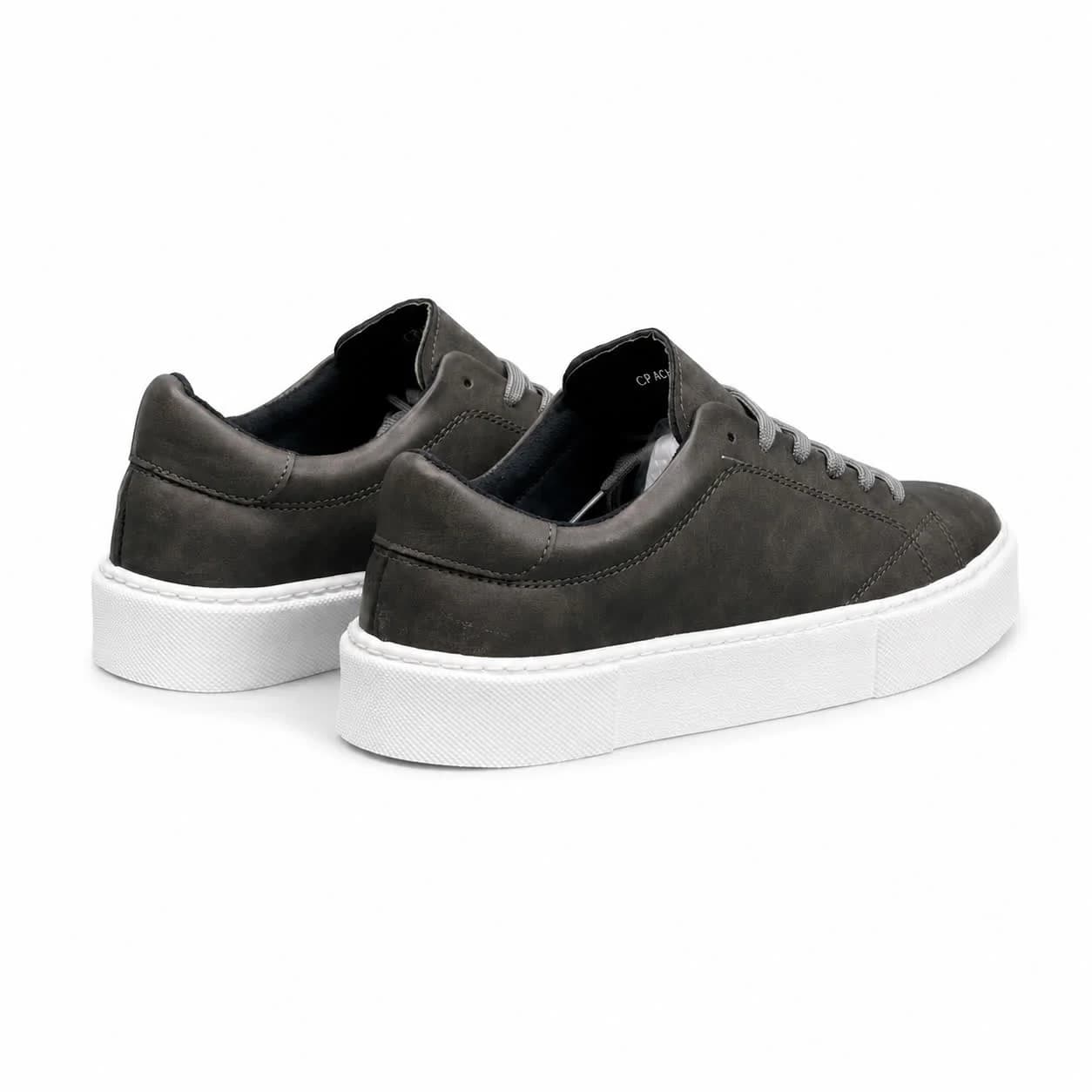 کفش کتانی مردانه مدل ونس نوک مدادی Vans — تصویر ۳