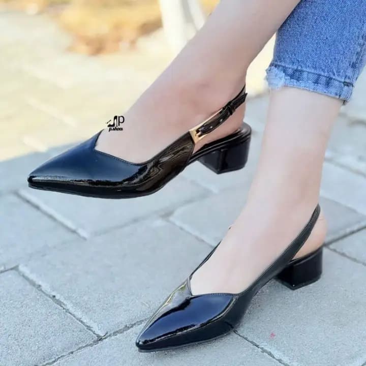 کفش مجلسی زنانه ورنی پاشنه ۴ سانت مدل ۲۲۶۶ | اسلینگبک شیک و راحت