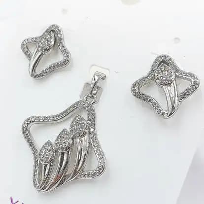 نیم ست گردنبند و گوشواره زنانه ژوپینگ xuping طرح دار ونکلیف ضد حساسیت رنگ ثابت کد amp