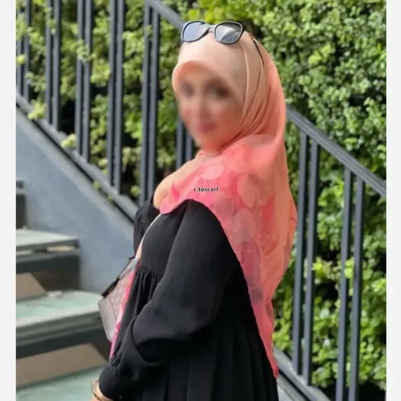 روسری نخ کاستوم طرح گوهر طیفی گلبهی بانوان — تصویر ۱۱
