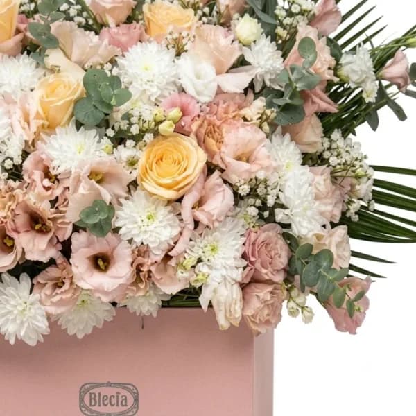 باکس گل لوکس سلستیا – باغچه — تصویر ۳
