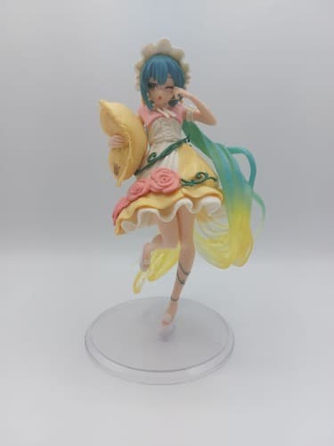 فیگور هاتسونه میکو Hatsune Miku طرح خواب آلود — تصویر ۳