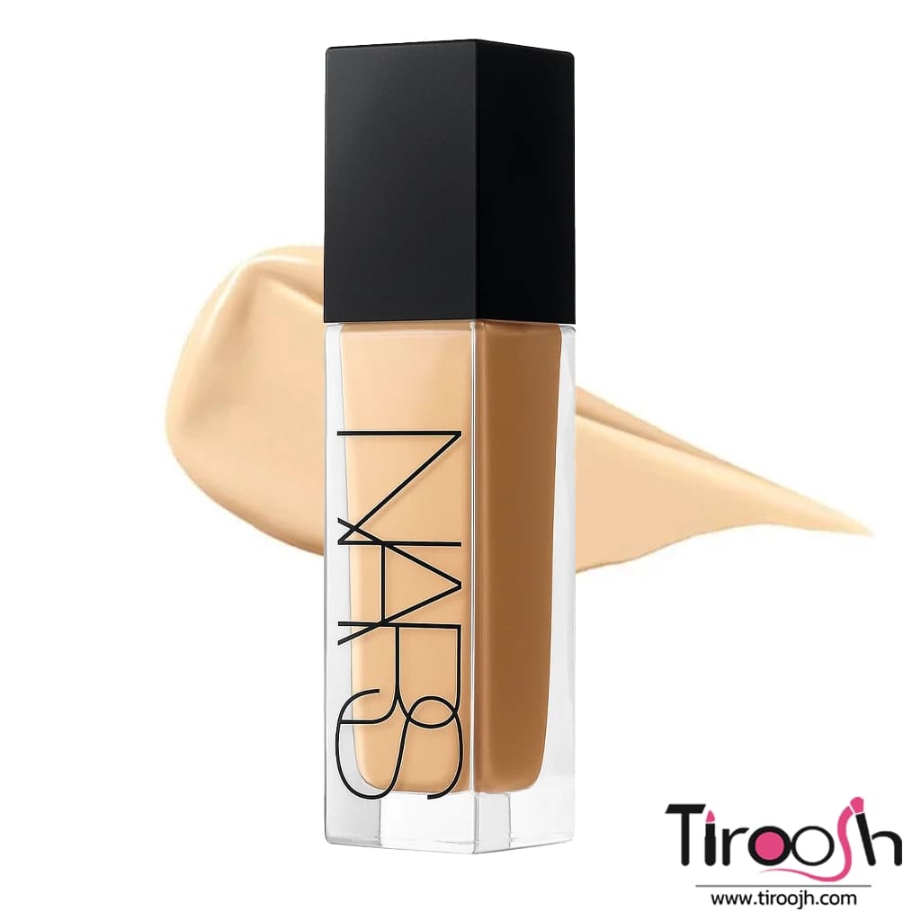 کرم پودر نارس natural radiant ماندگاری 16 ساعته