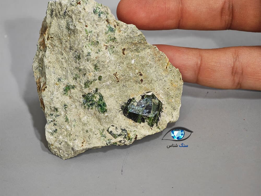 راف گارنت دمانتوئید 148 گرم — تصویر ۳
