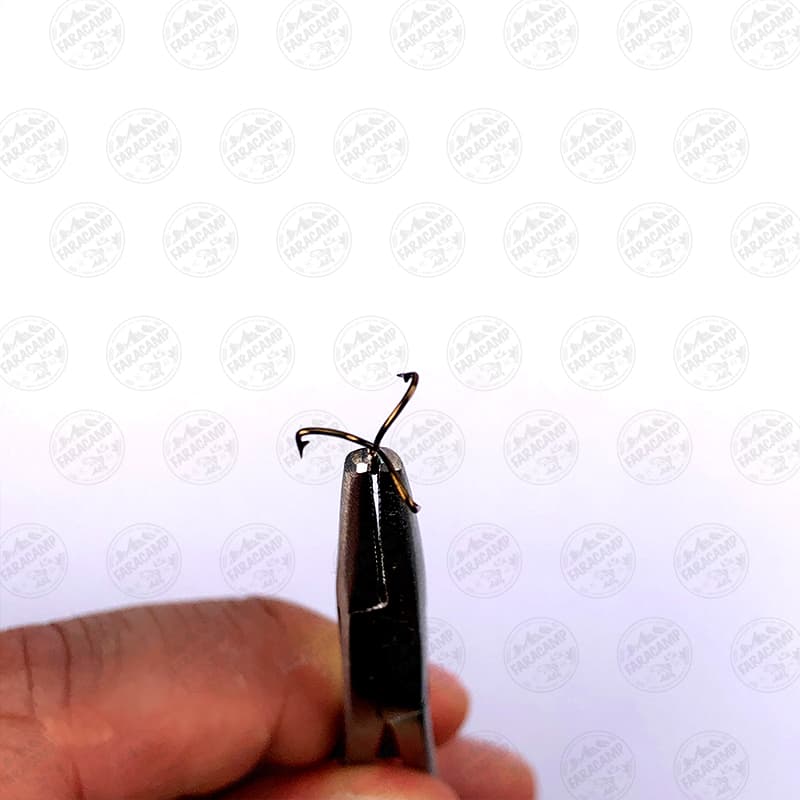 قلاب سه شاخ سرکج موستاد برنز سایز ۱۱ بسته ۵ عددی MUSTAD Hameçons Triples Irlandais HOOKS 581K — تصویر ۵