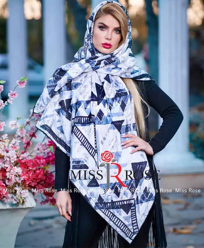 روسری نخی طرح Triangles