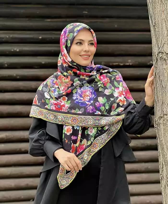 روسری طرح Flowers & Leaves