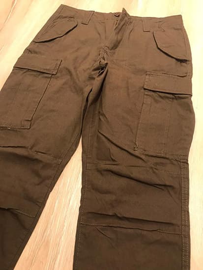 شلوار شش جیب طرح زیتونی مارک H&M — تصویر ۳