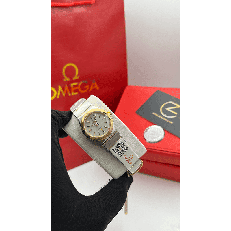 ساعت مچی امگا كانسليشن دو رنگ سیلور طلایی صفحه صدفی اندکس خط Omega Constellation Silver-Gold Pearl Screen Line Index — تصویر ۷