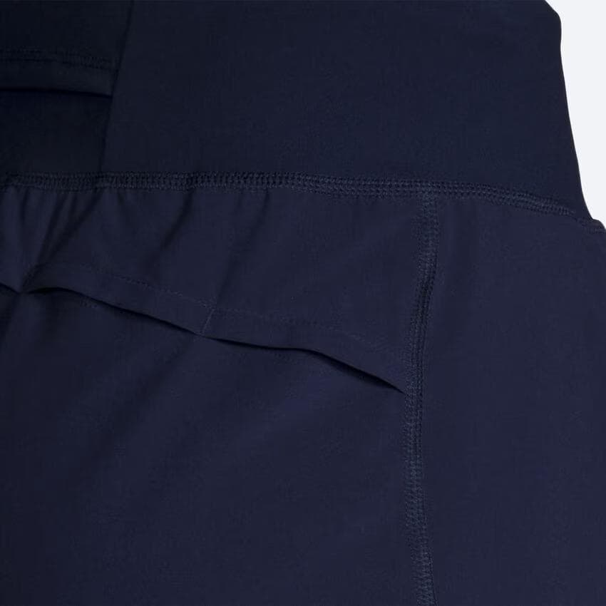 شورت ورزشی زنانه سرمه ای بروکس Brooks Chaser 5″ Short — تصویر ۲