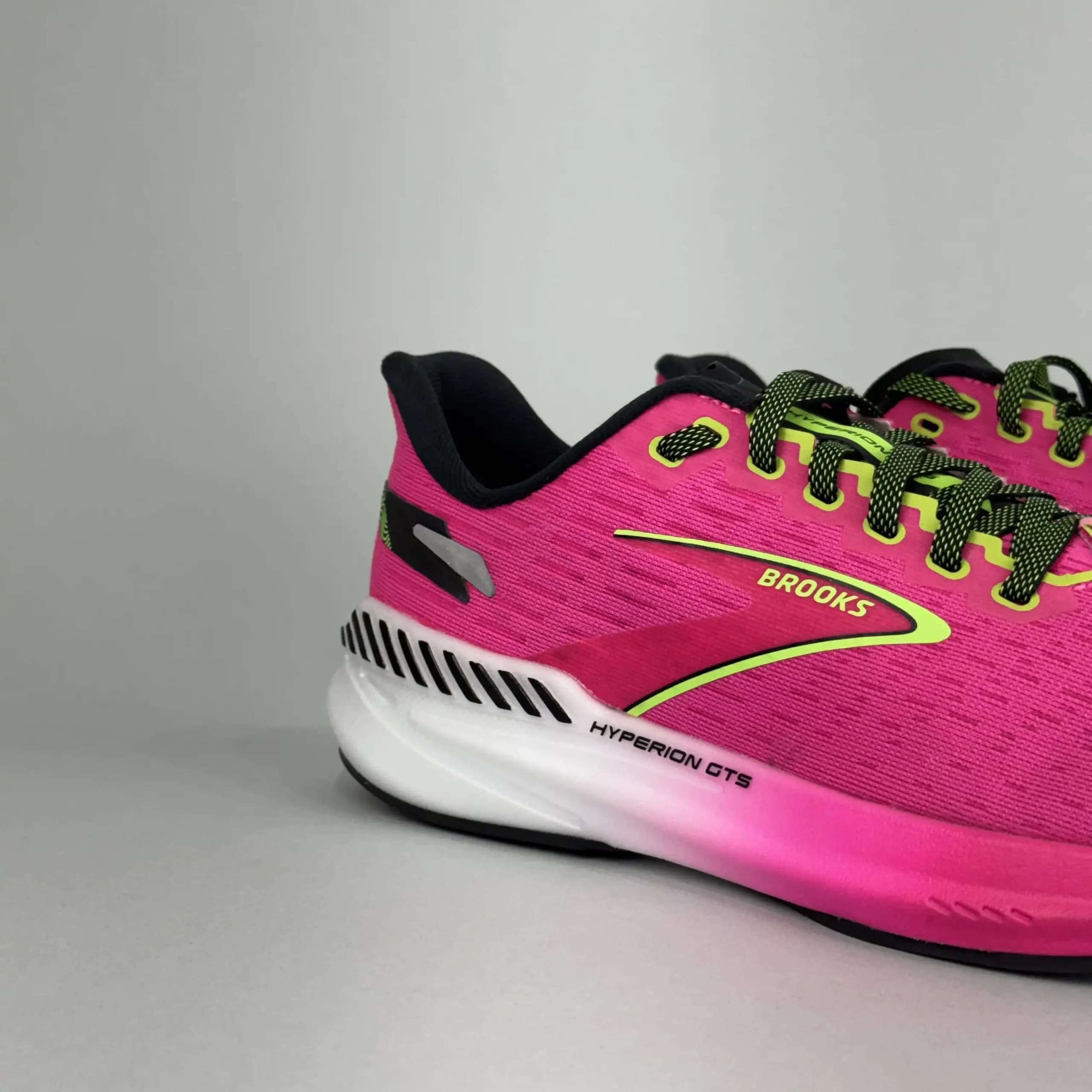 بروکس هایپریون جی تی اس BROOKS HYPERION GTS مدل 1203971B661 — تصویر ۴