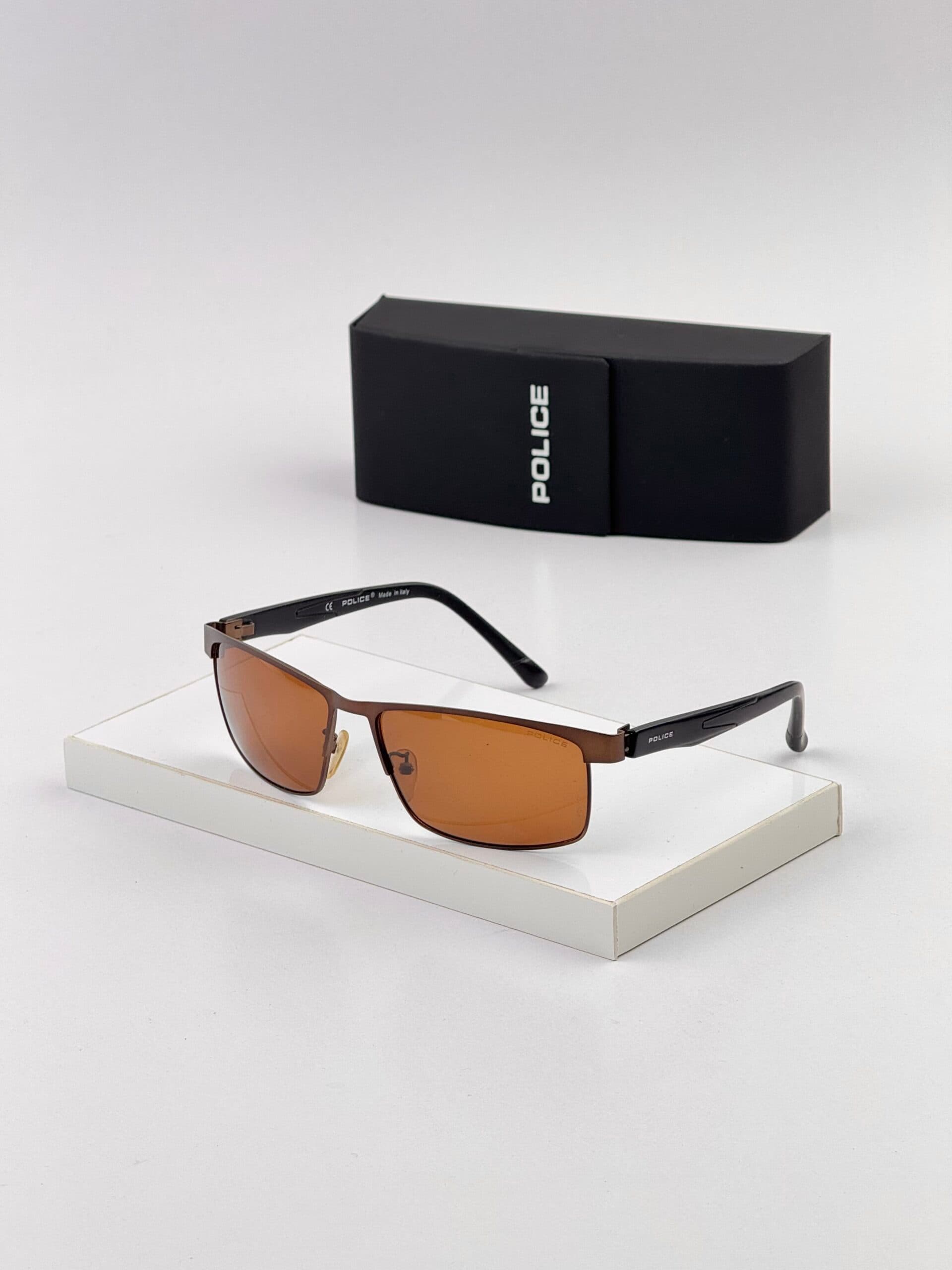 عینک آفتابی پلیس مدل SPL8992