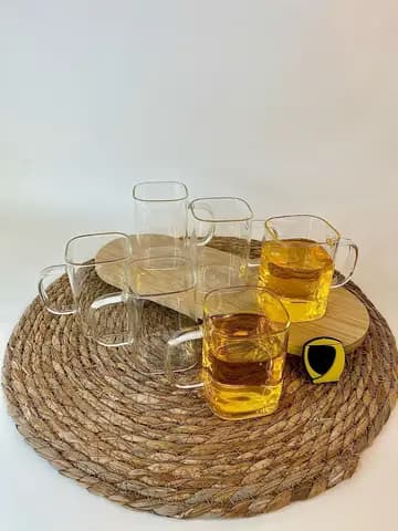لیوان مربعی متوسط ساده دسته دار پیرکس — تصویر ۲
