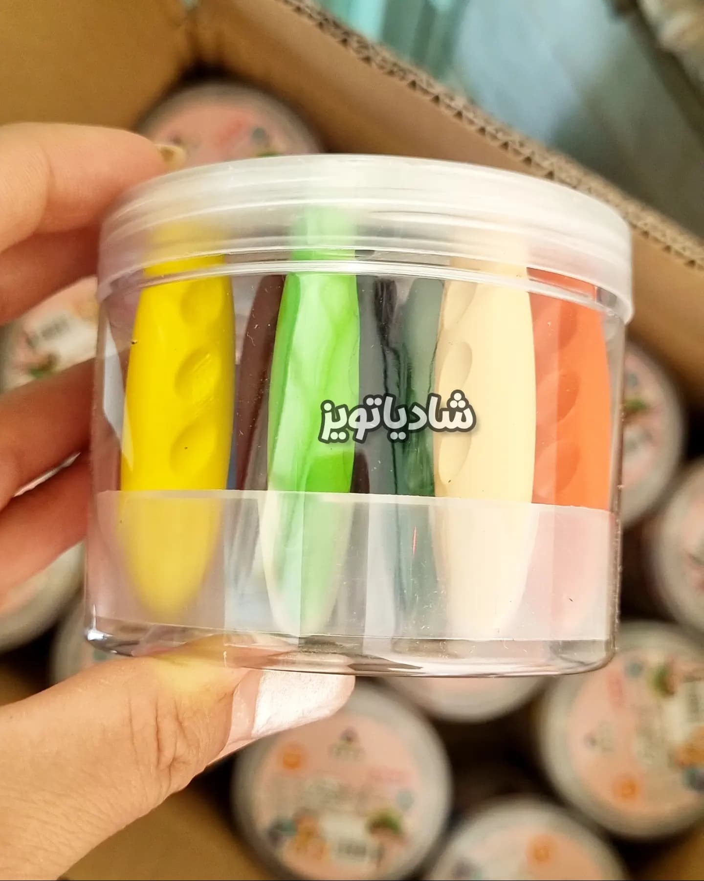 مداد شمعی بادومی ۱۲ رنگ — تصویر ۲