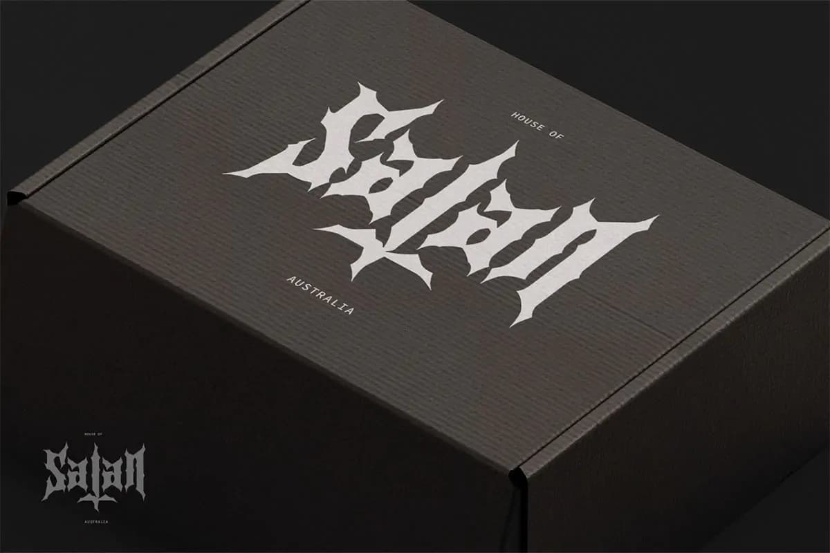 فونت هالووین Raven Faith — تصویر ۲