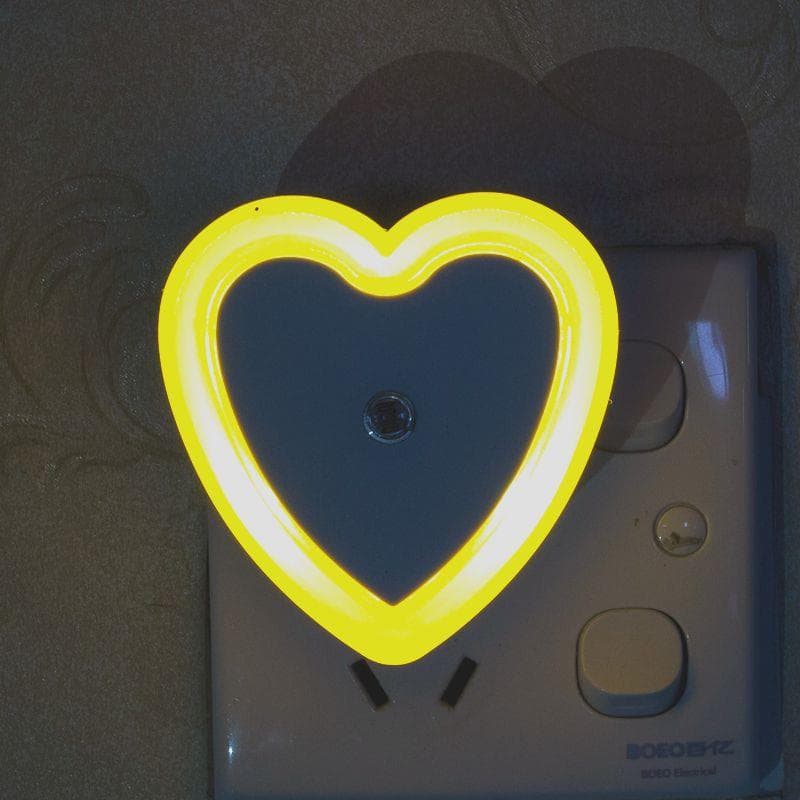 چراغ خواب سنسور دار Heart کد1661 — تصویر ۳