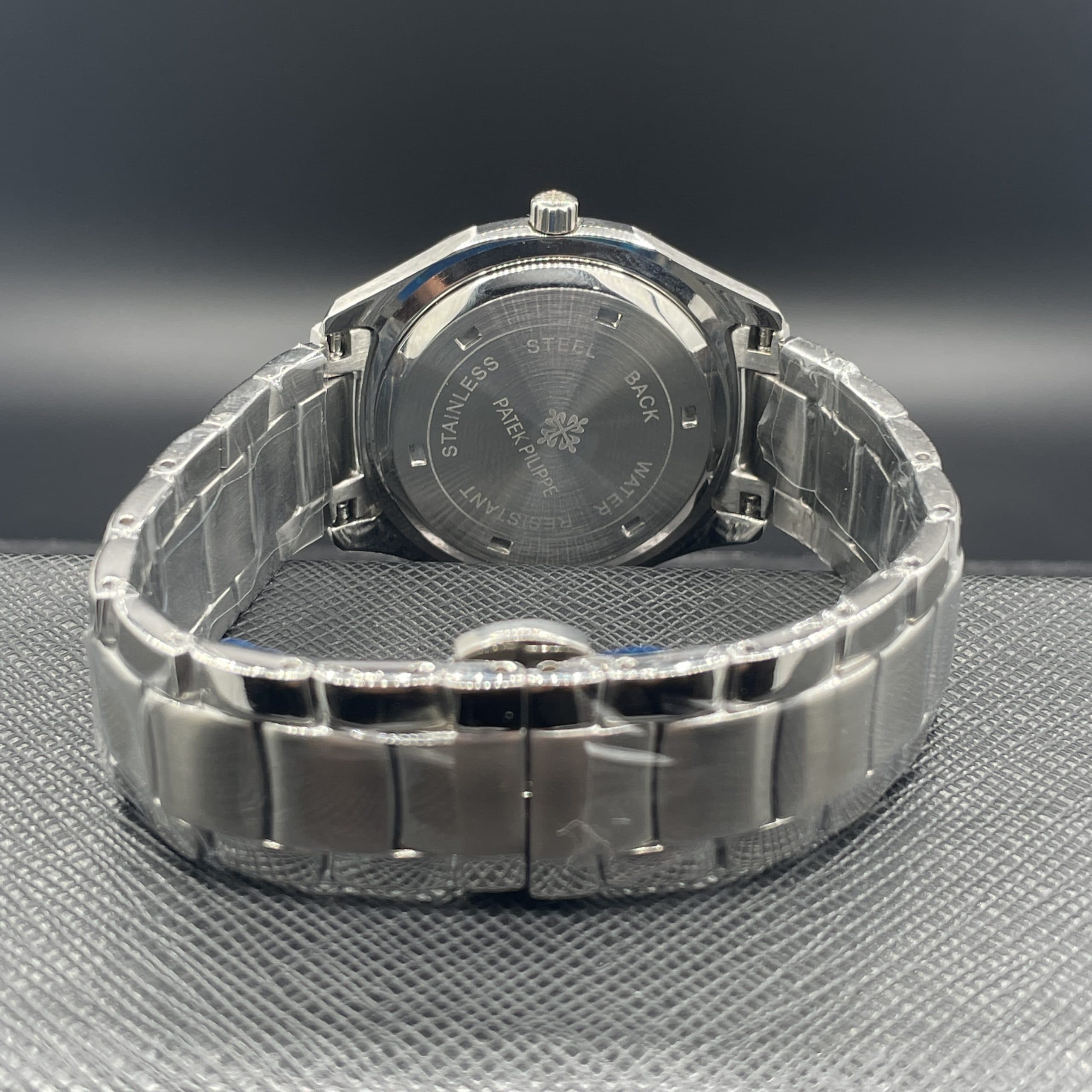 ساعت زنانه پتک فيليپ ناتيلوس Patek philippe Natilus — تصویر ۸